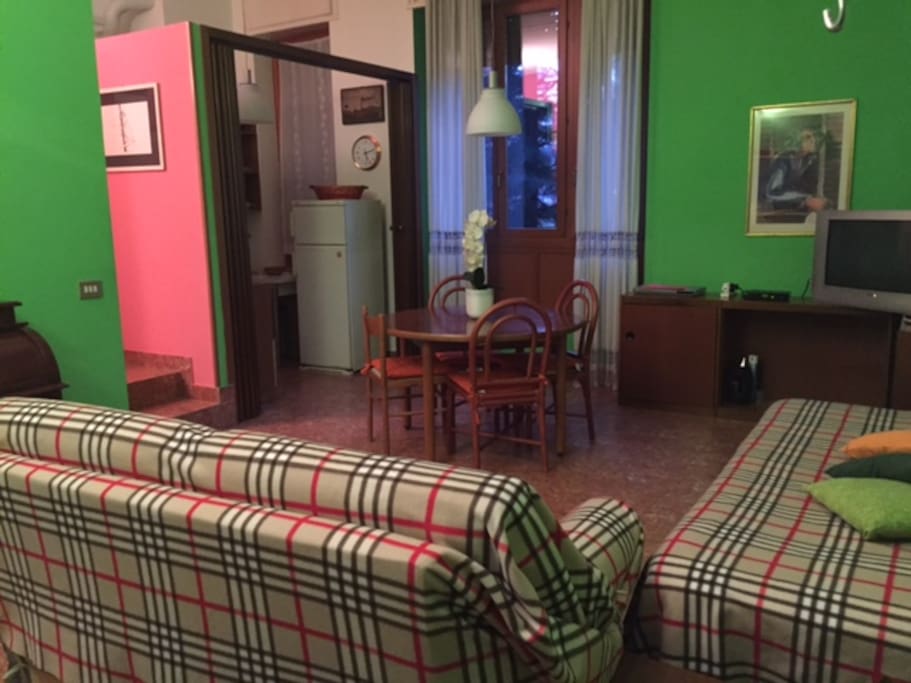 l'ampio soggiorno