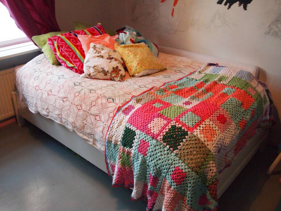 Double bed in your use. There is also a possibilty for extra mattresses.