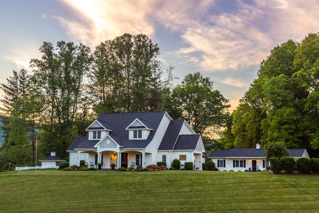 Bed & Breakfast on Tiffany Hill