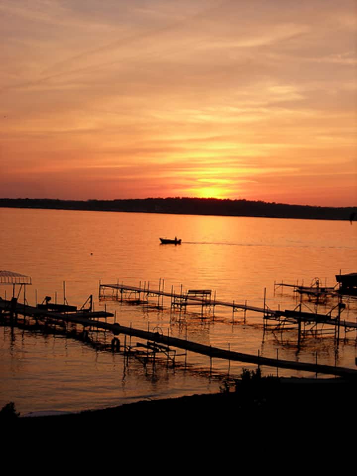 Orchard House at Point Chautauqua Cottages for Rent in Dewittville