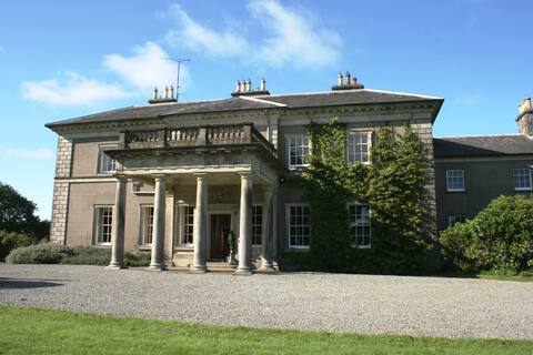 Ballinkeele - Country class with warmth - Sleep 19