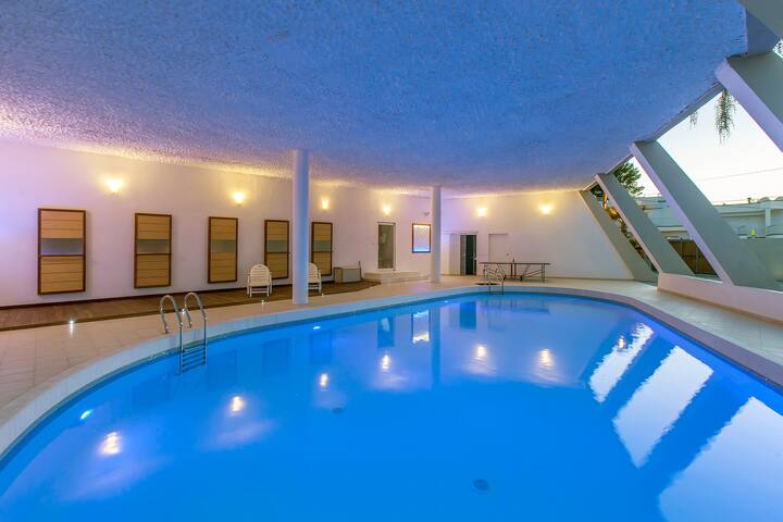 Beautiful Modern Villa In The Heart Of Santa Ponsa gallery image 5