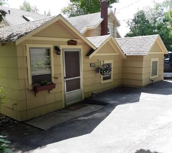 Ripley's Point Cottage on Lake George