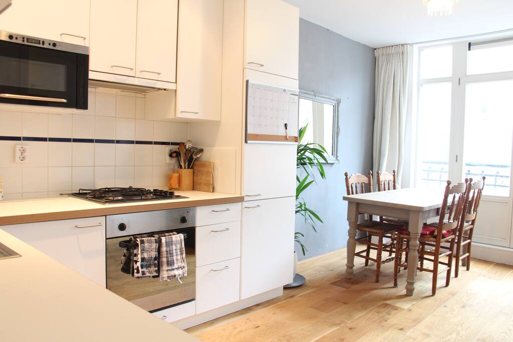 Kitchen & Living Room