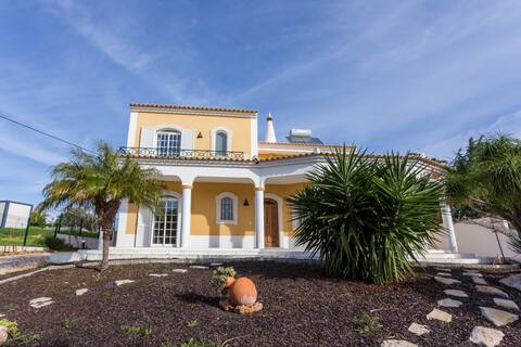 Villa Coelho - Pechão by Trip2Portugal