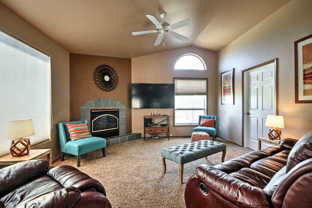 The well-appointed, 2,700-square-foot interior sleeps 8 guests.