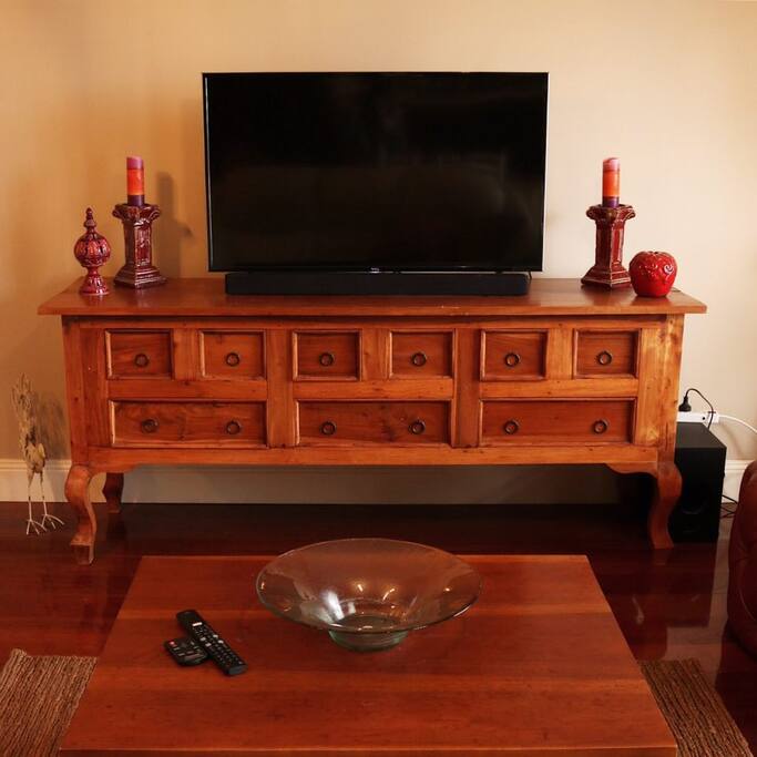 Smart TV & free internet.