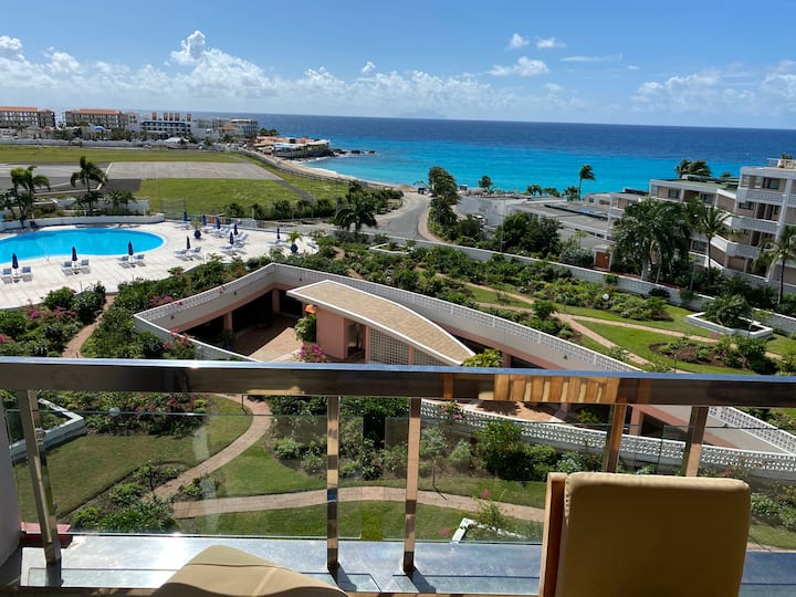 Entire 1 B/R Condo Royal Islander La Terrasse Apartments for Rent