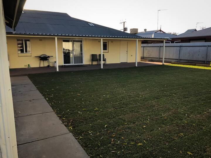 Top 6 Airbnb Vacation Rentals In Renmark, Australia Updated 2024