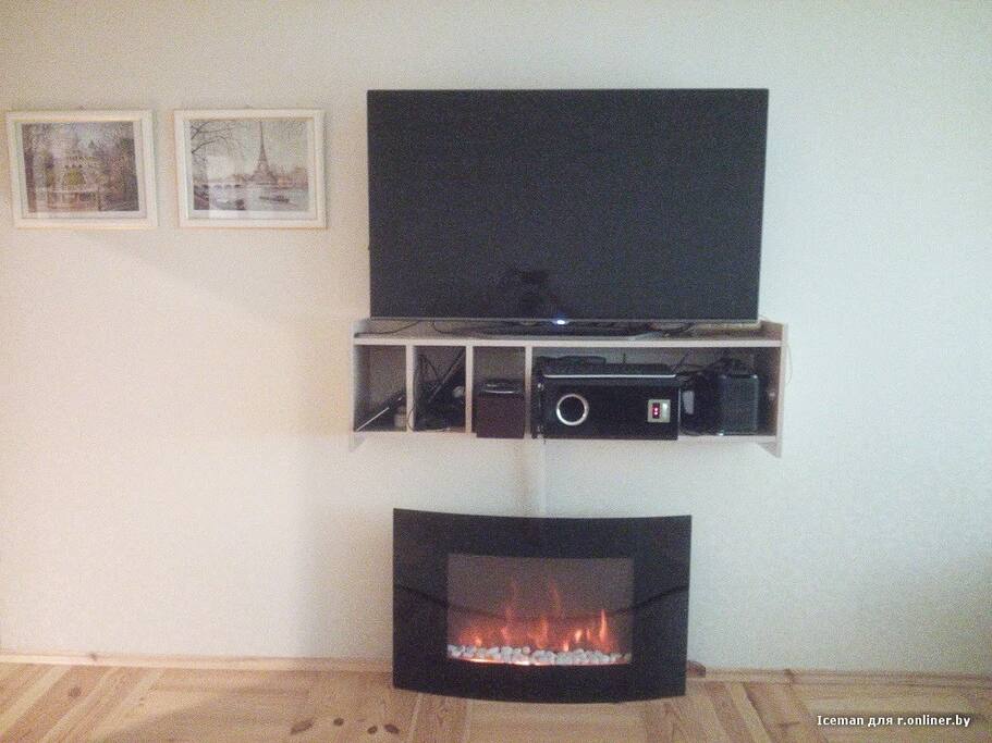 TV / home cinem, romantic fireplace — ТВ и домашний кинотетр, роматничный камин