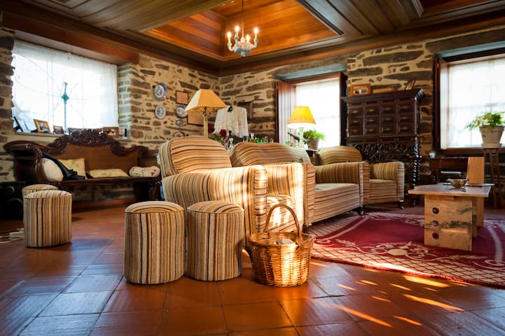 Quinta de Marrocos | Family House