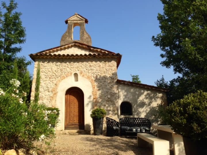 Charming cottage in a chapel