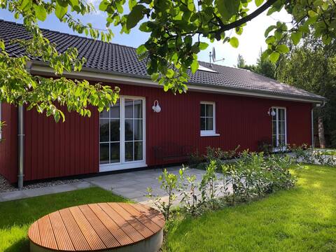 "Old School Guesthouse No. 4"