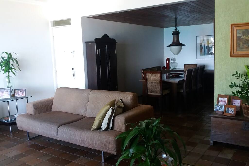 Sala ampla