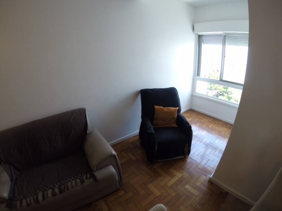 lIVING ROOM a