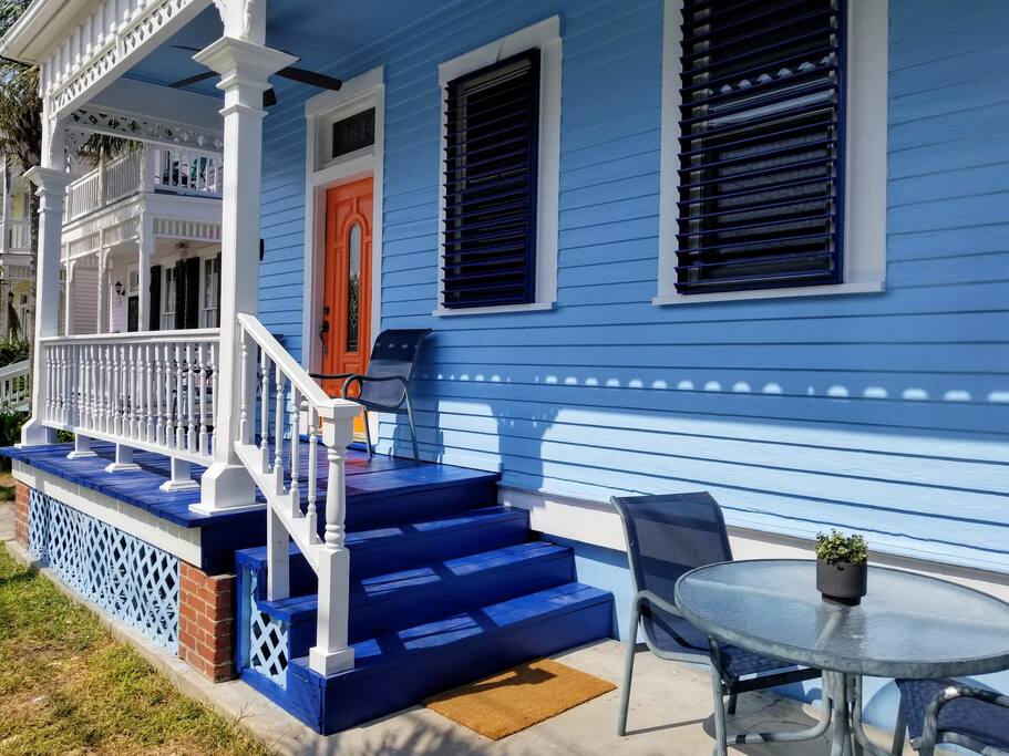 Enjoy the porch anytime of the day