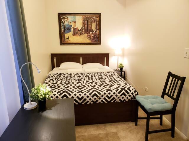 QUIET PLACE IN CENTRAL LOCATION WITH FREE PARKING