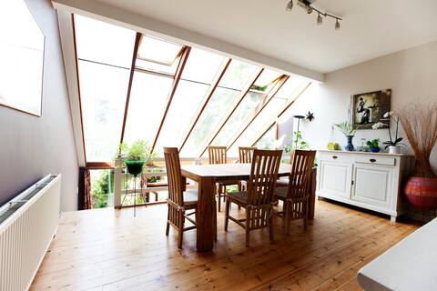 charming house in woluwe saint Lambert 2 bedrooms