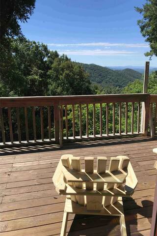 Amazing Asheville Location VIEWS! gallery image 5