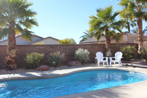 Luxurious Beautiful Vacation Home w/ Private Pool