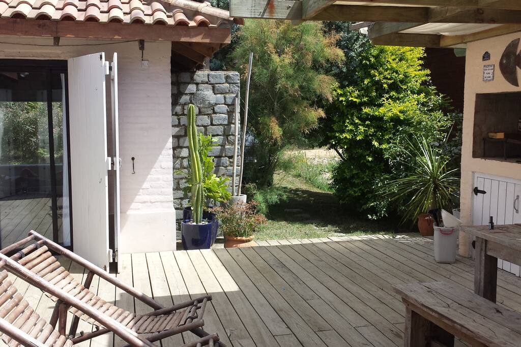 Deck con pergola