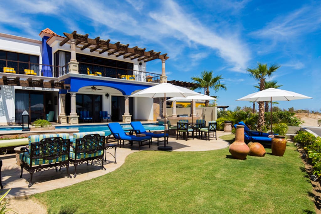 Warm Hacienda Home Houses for Rent in Cabo San Lucas, Baja California