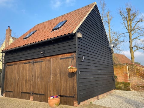Popular Airbnb listing: The Cartlodge, Debenham in Suffolk