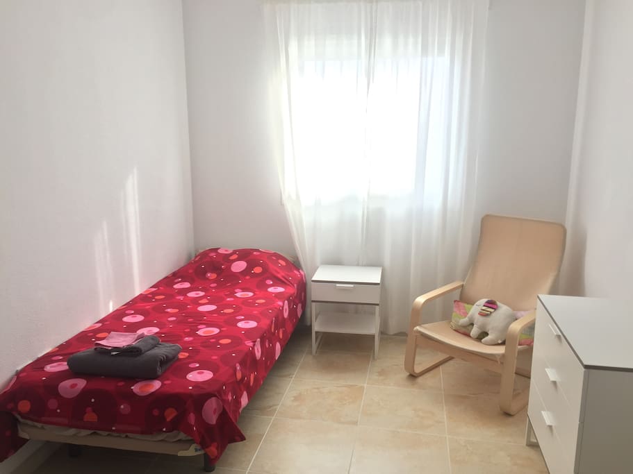 Habitacion privada 1 cama / Private Room 1 bed