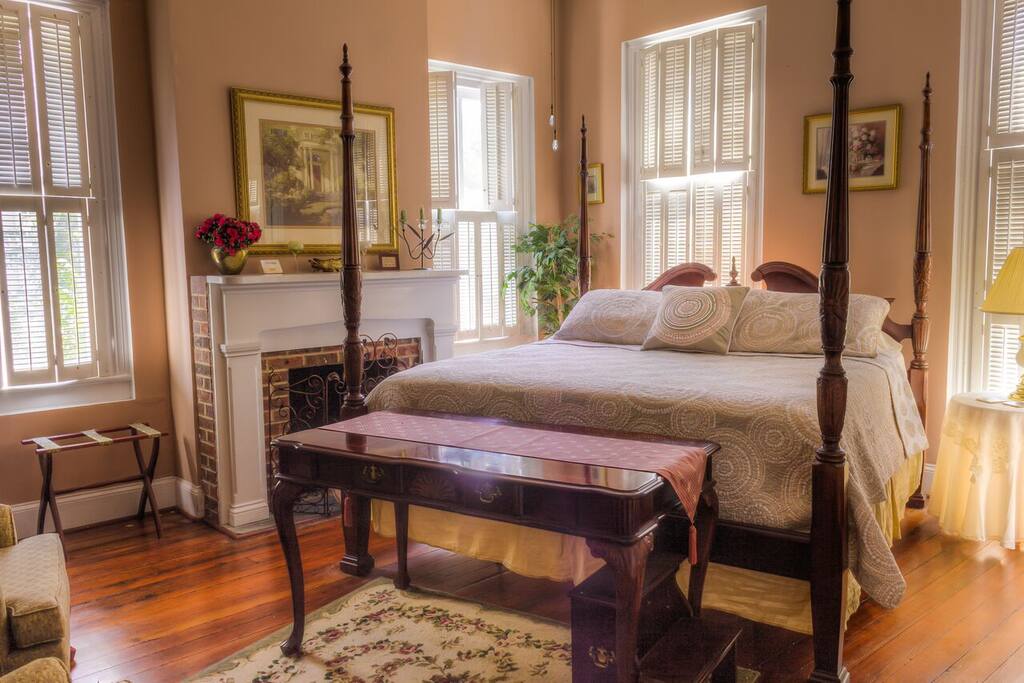 Room A -- beautifully furnished with full private bath in room
