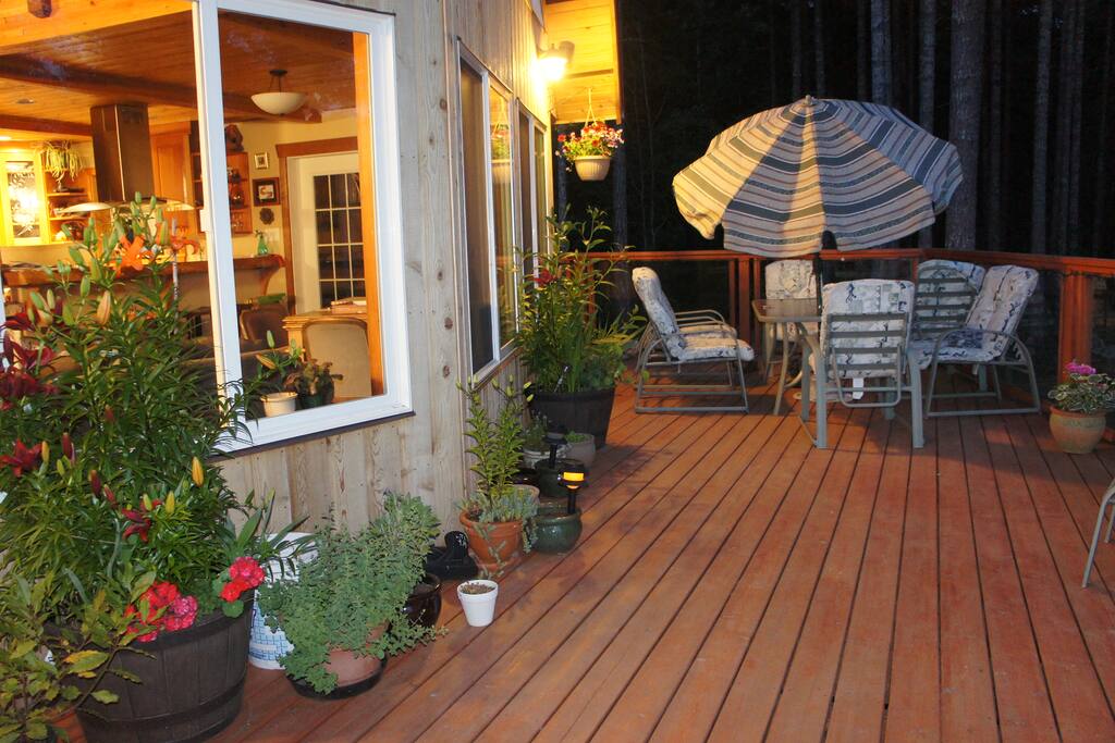 Front deck