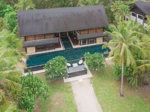 Casuarina Palms Luxury Villa @ Kudat Riviera