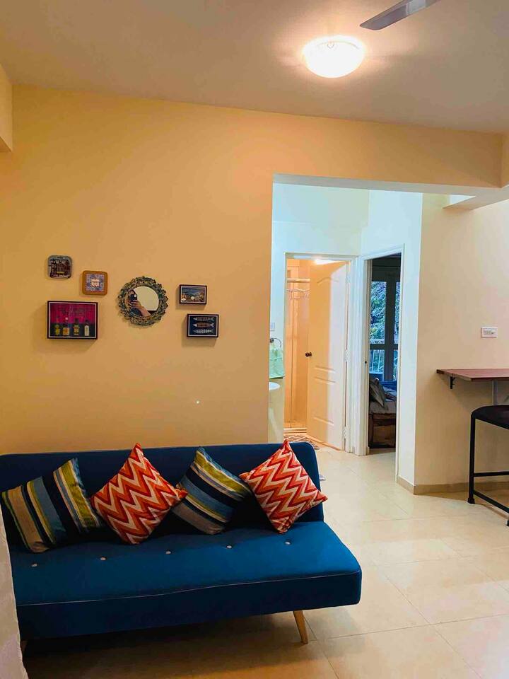 Living room 3 image 2