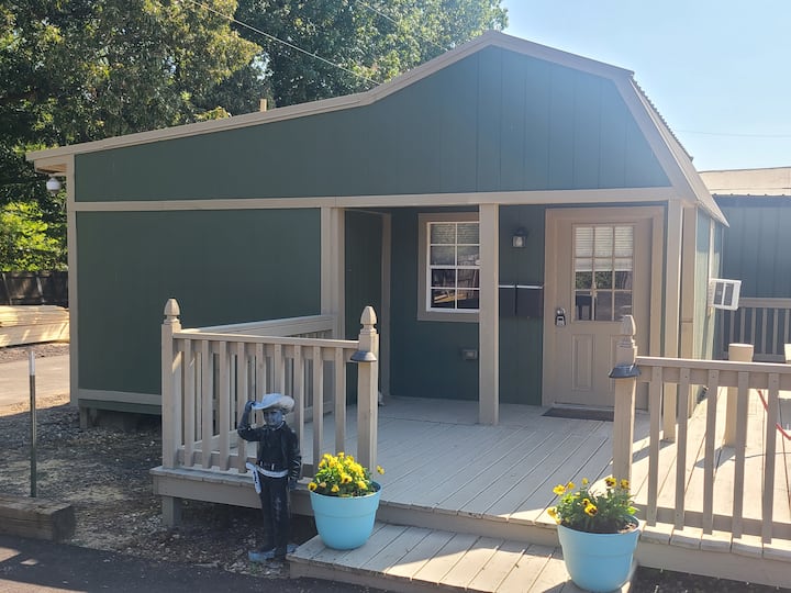 Cozy and Quiet Tiny houses for Rent in Atoka, Tennessee, United