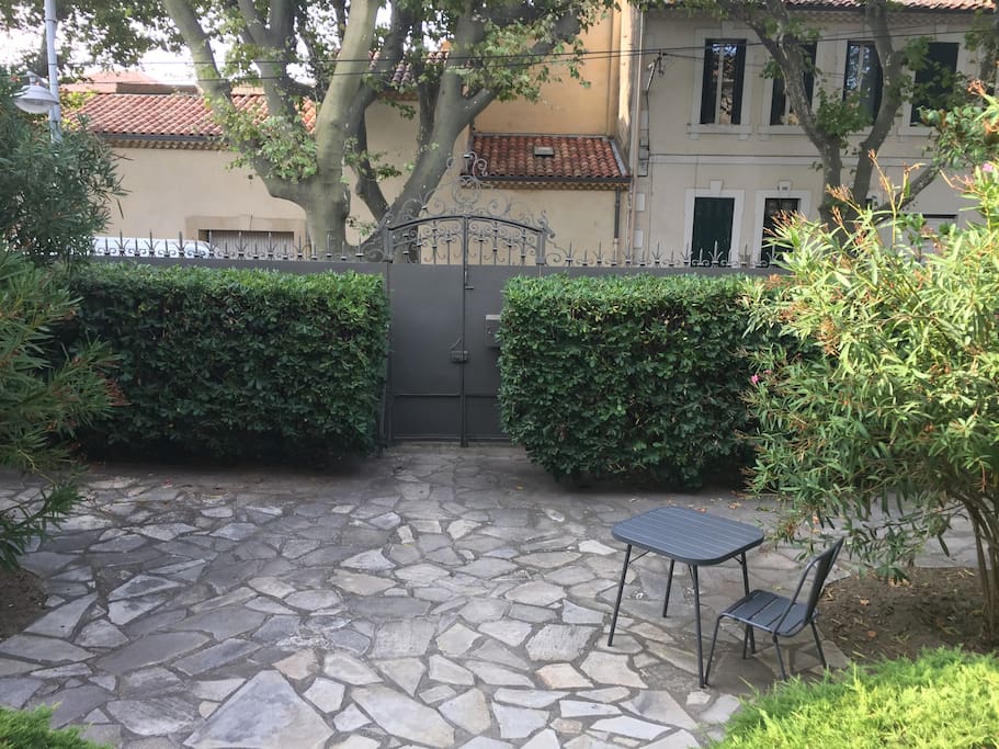 Safe front gate with security system