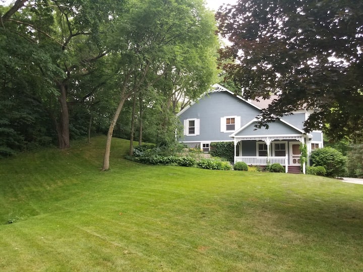 Ames Vacation Rentals Airbnb