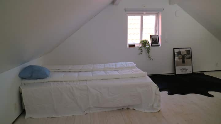 شقة علوية/شقة علوية