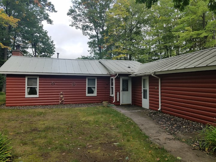 Eagle River/Three Lakes chain vacation rental Cabins for Rent in