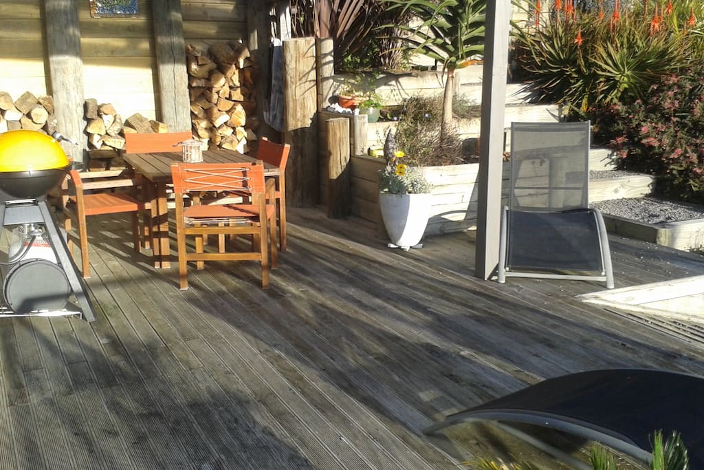 Outdoor area/ bbq