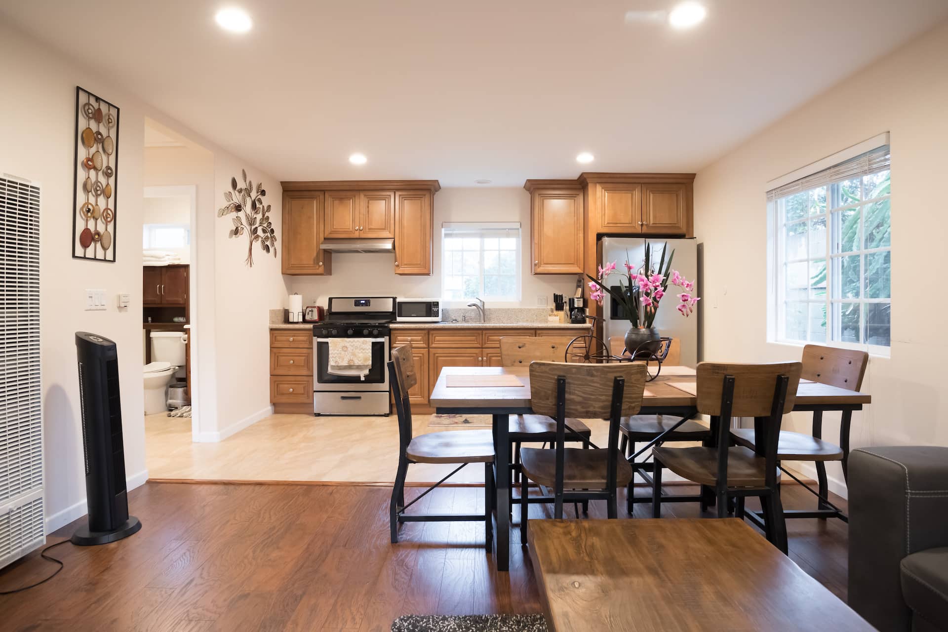Guest house (Pri. ent.)ADU 12 mins. to Disneyland