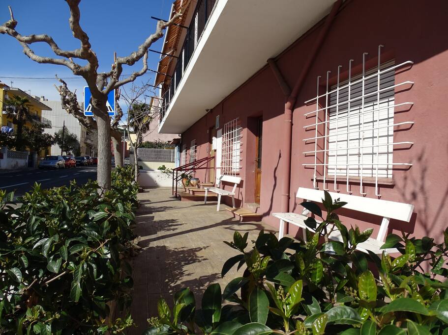 Fachada de la pensión