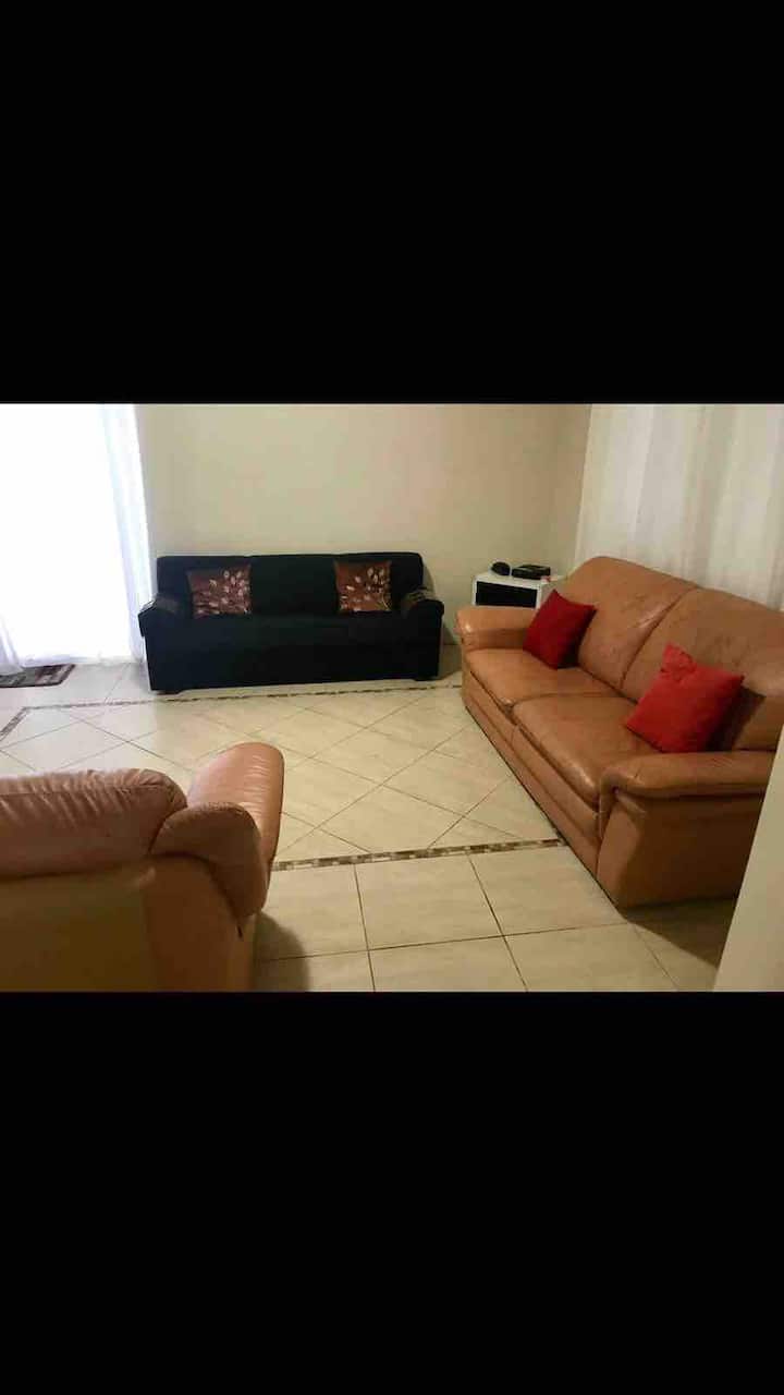Centro Para 17 Pessoas / 3 Vagas / Piscina /Bilhar - Balneário Camboriú