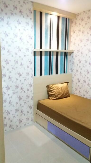 single bed