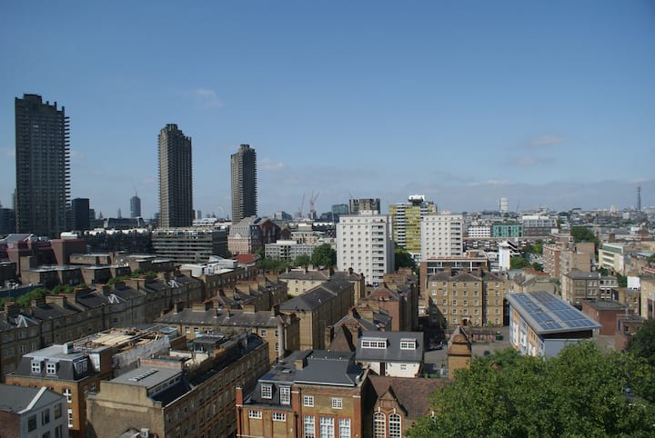 Great location, right in the centre of Zone 1