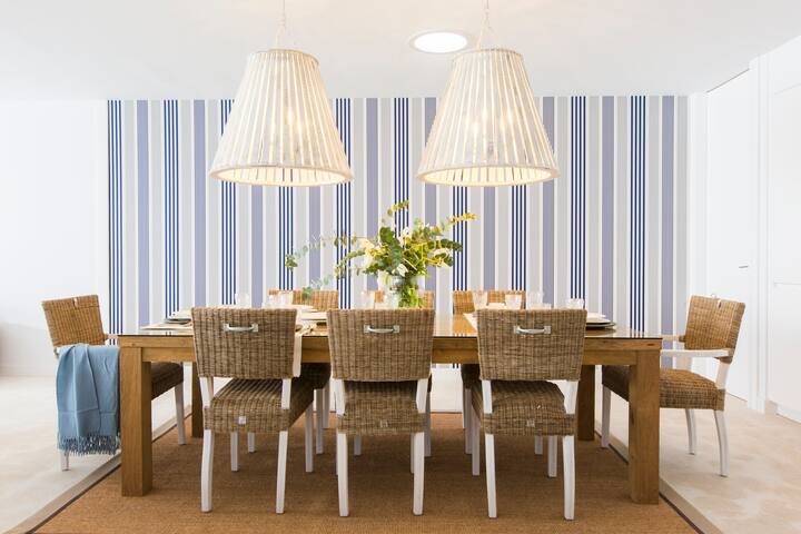 Duplex with heated pool in the roof gallery image 4