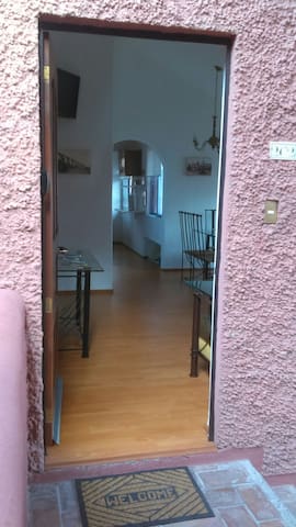 Hospedaje Temporal Querétaro managed Airbnb listing 1