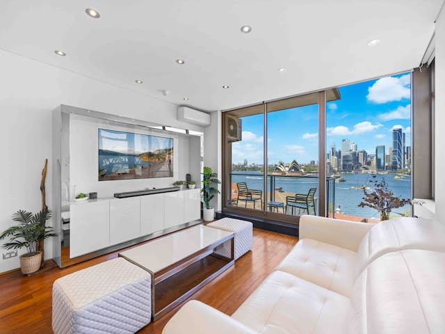Breathtaking Sydney Harbour View! @StaySydney gallery image 3