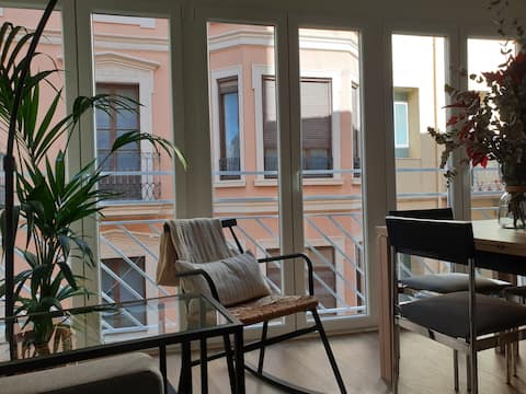 Top Airbnb: New and very central apartment in Elche en Elx / Elche
