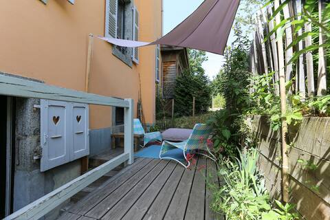 Quiet and comfy 4 person apt in Les Bossons