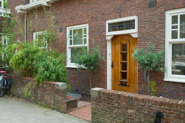 Spacious house family and business, non smoking gallery image 3