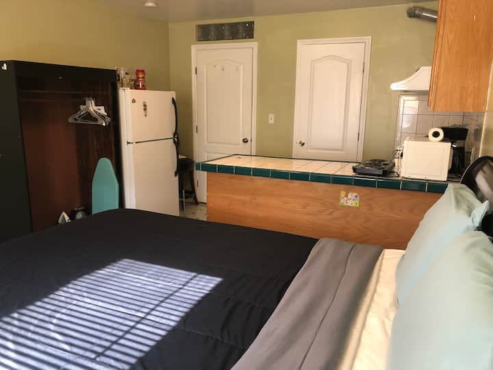 Private Studio In Sf Excelsior W/ Laundry Access - San Francisco, CA